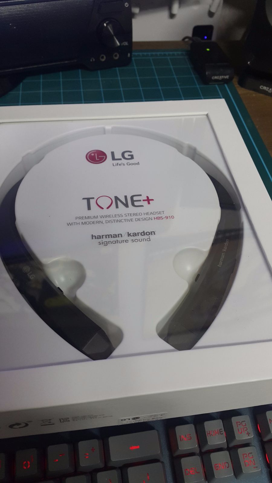 LG TONE+ HBS-910