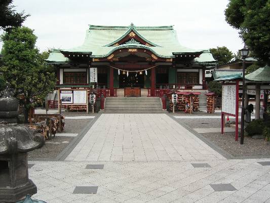 亀戸天神社_拝殿.jpg