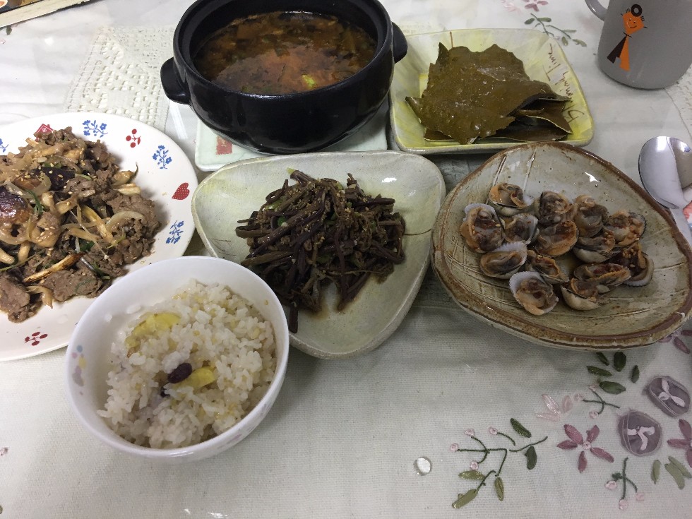 어머니가 차려주신 밥상~~~ | 음식 갤러리 | 루리웹 모바일
