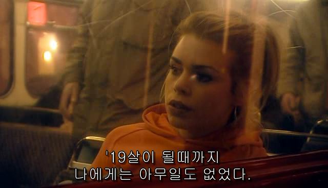 Doctor.Who.2006.2x12.army.of.ghosts.pdtv.xvid-mm.avi_000015501.jpg