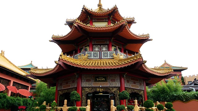 pagoda-201047_640.jpg