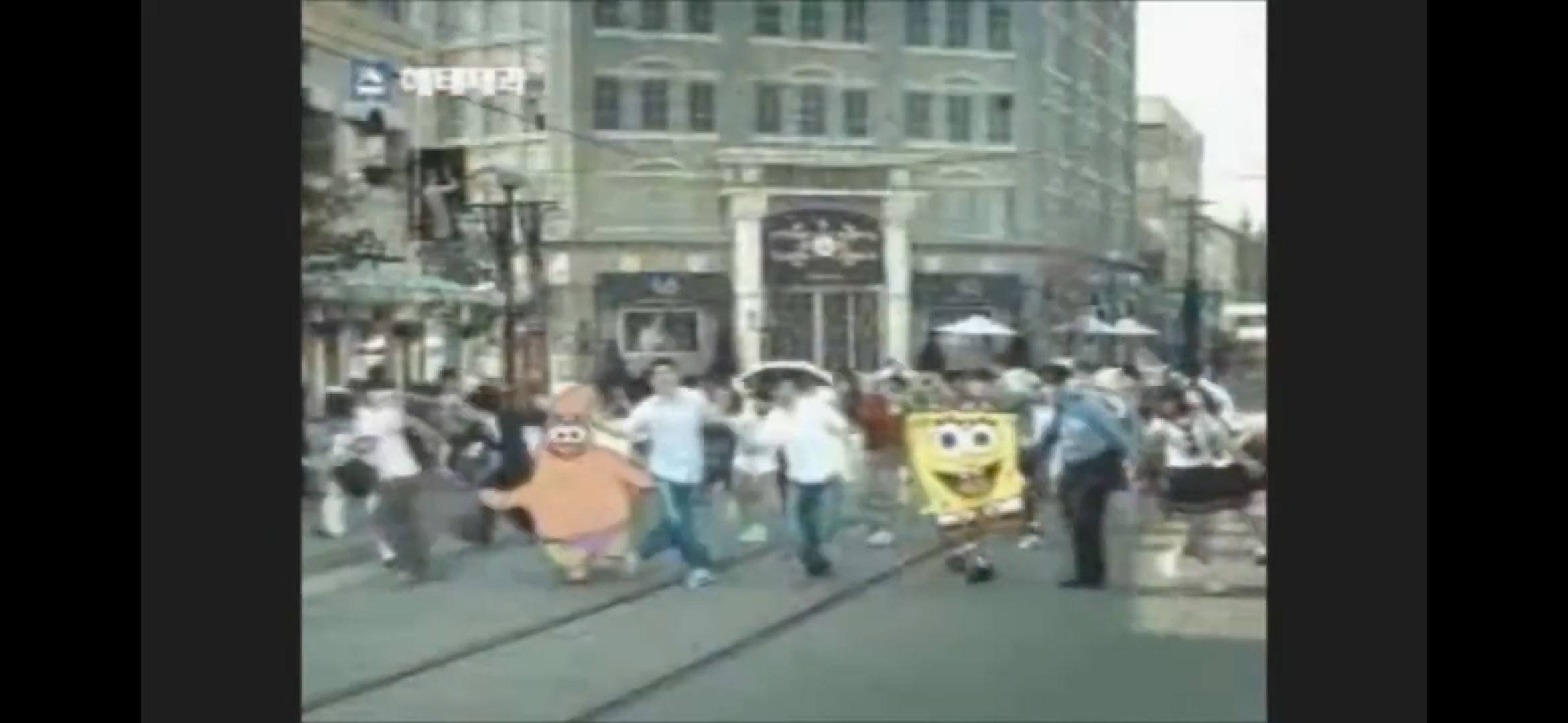 속보 종로 CGV 앞에서 싸움남ㄷㄷ