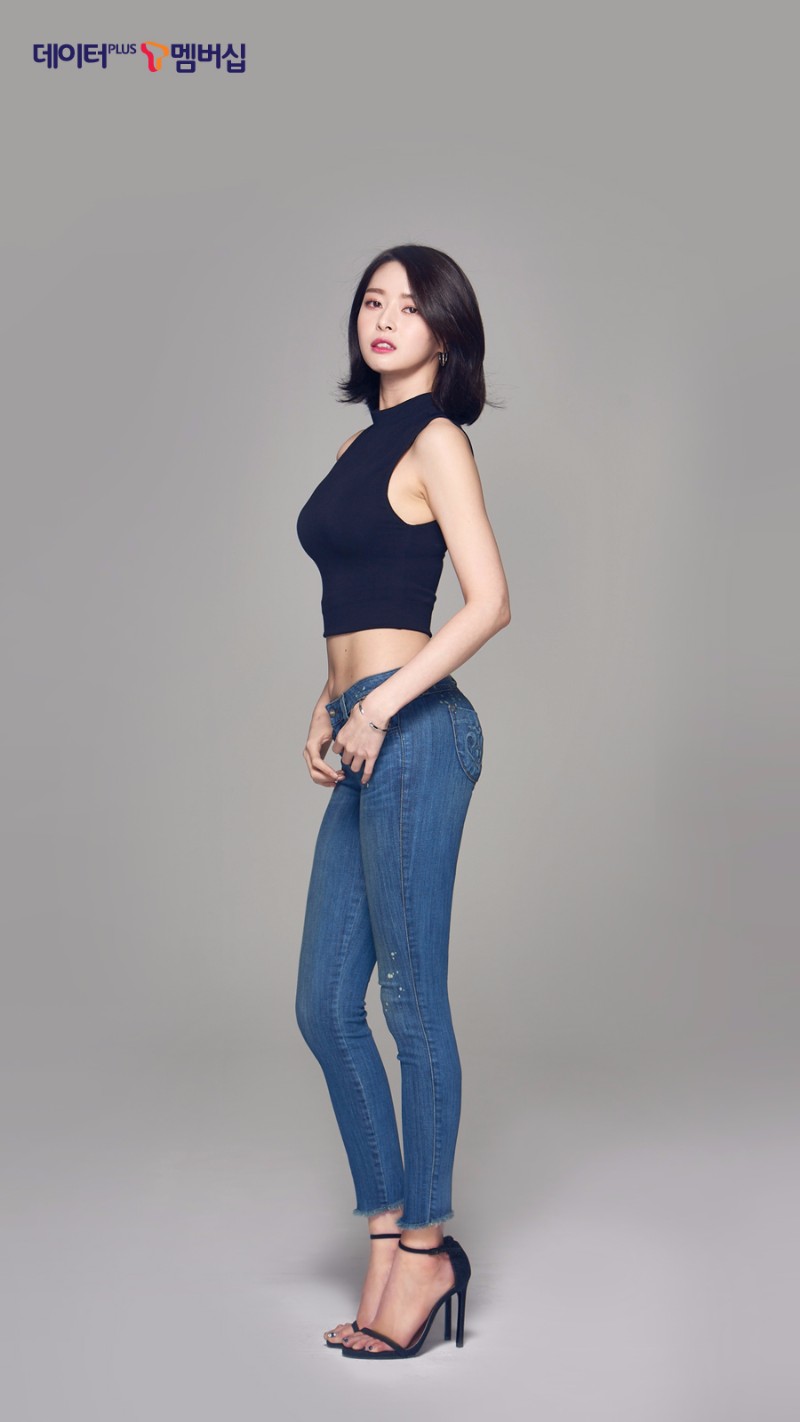 SK에서 푼 권나라 고화질 짤_10.jpg
