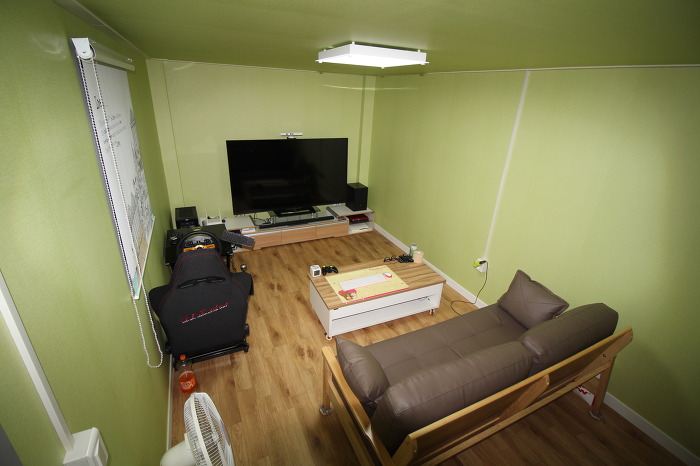 수컷의 방을 소개합니다!! 판넬집 멀티미디어룸 업그레이드!_3.jpg