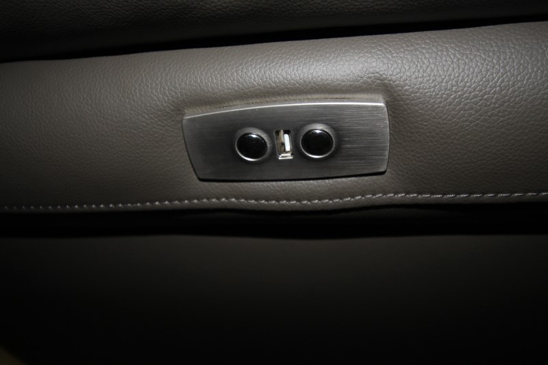 수컷의 방을 소개합니다!! 판넬집 멀티미디어룸 업그레이드!_25.jpg