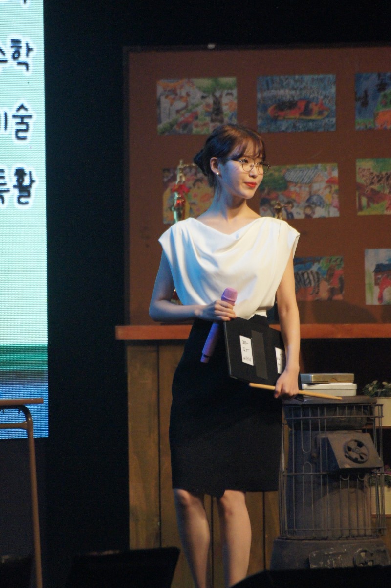 저도 8주년 팬미팅에서 찍은 사진 올려봅니다._6.jpg