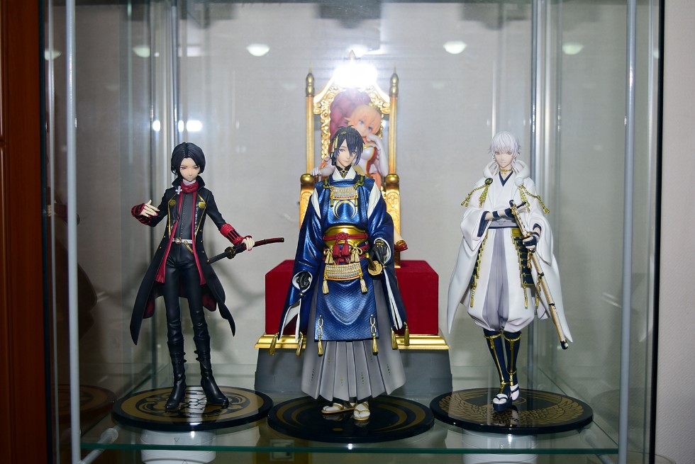 도검난무 1/8 미카즈키 무네치카,츠루마루 쿠니나가_1.jpg