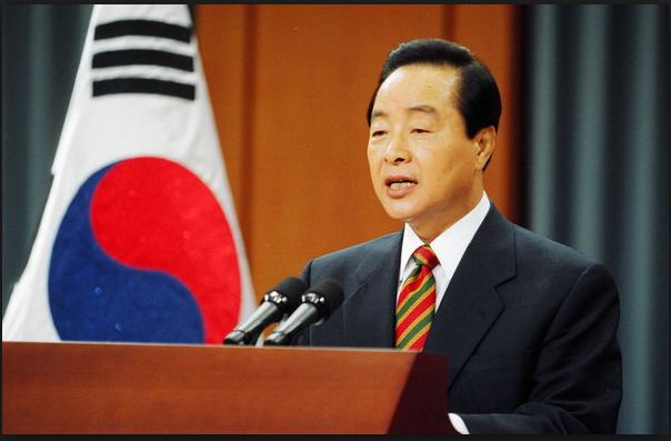 폭파왕 김영삼_1.jpg