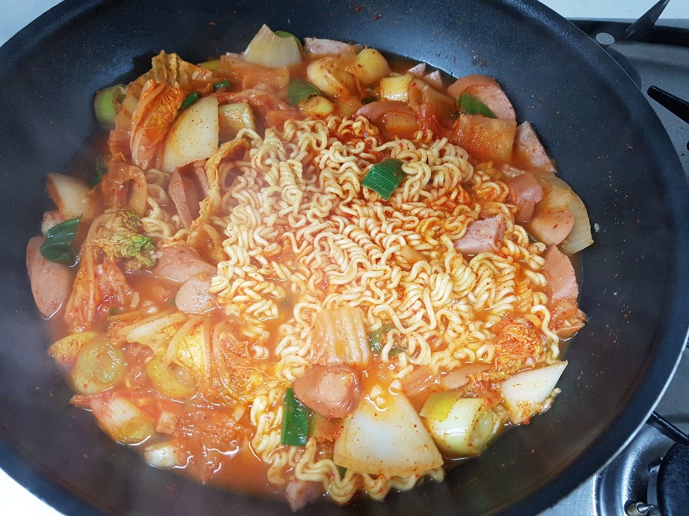 네네치킨 양파닭_3.jpg