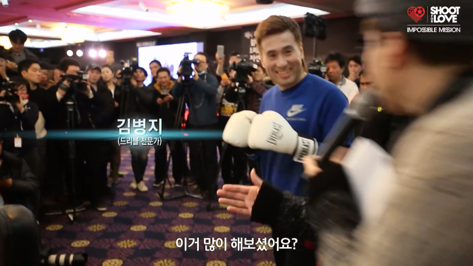 전설의 복서 '파퀴아오' 굴욕.jpg_8.jpg