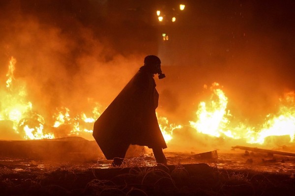 우크라이나 빅-시위맨.jpg_1.jpg