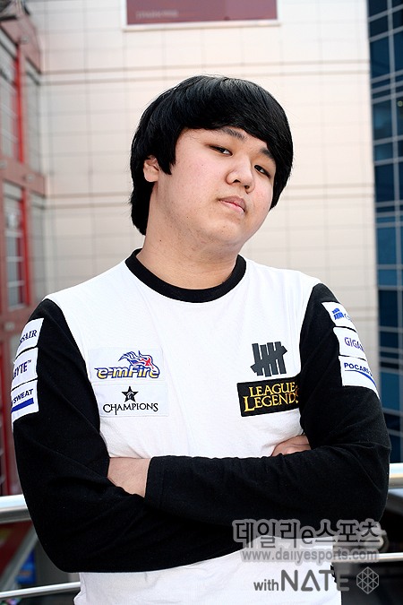 잘생긴 롤 프로게이머들_8.jpg