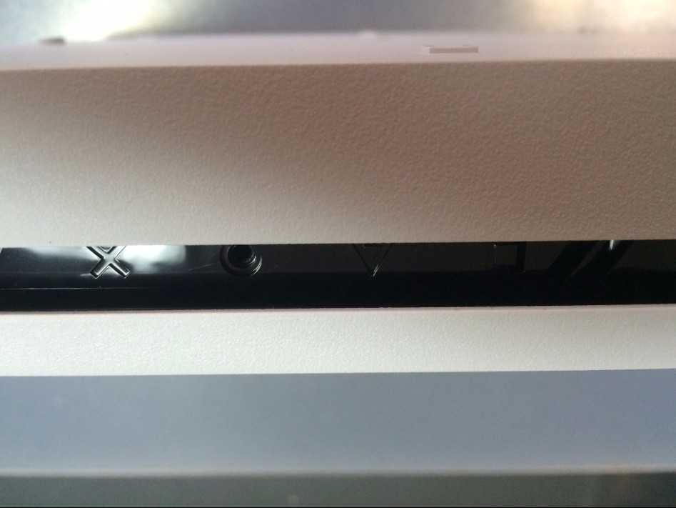 PS4 글레이셔 화이트 컬러 get! 박스뜯기부터 첫 시동까지!!_28.jpg