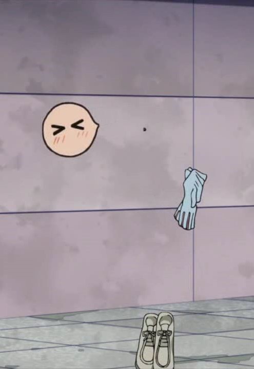여학생이 알몸으로 부끄러워하는 짤_1.jpg