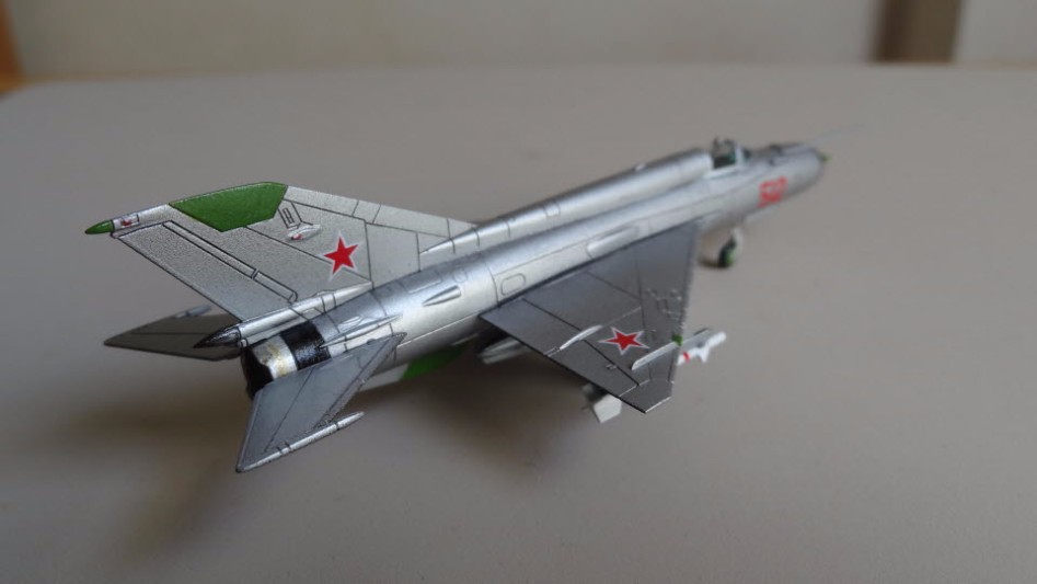 07_Mig21mf_RBack01DSC05003.JPG