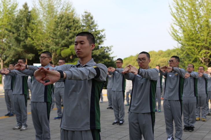 육군 활동복1.jpg