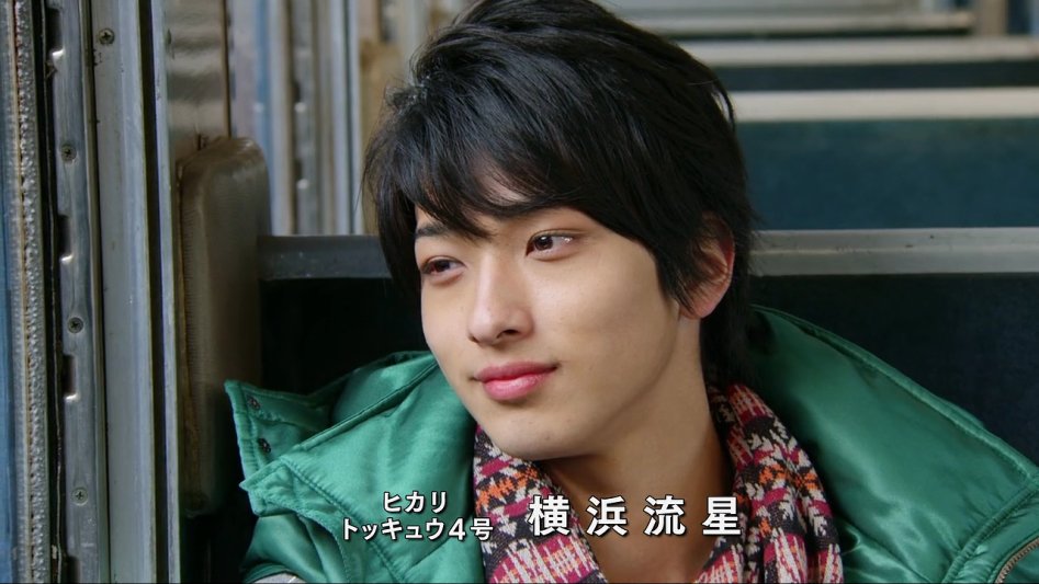 [OZC-Live]Express Sentai ToQGer BD Box E01 'Let's Go By Special Express Train' [720p].mkv_000165289.png