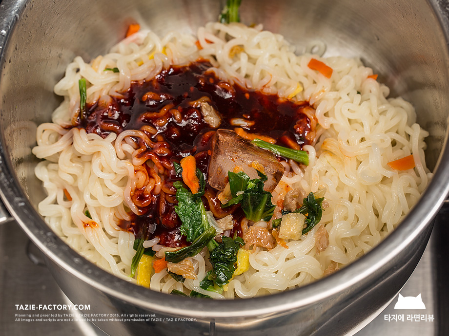 31번째 라면리뷰 : 팔도 초계비빔면_12.jpg