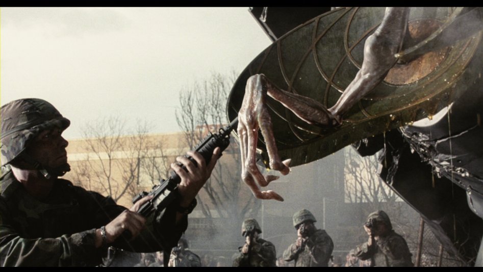 에이리언 커버넌트 탐사대는 약과임_4.jpg