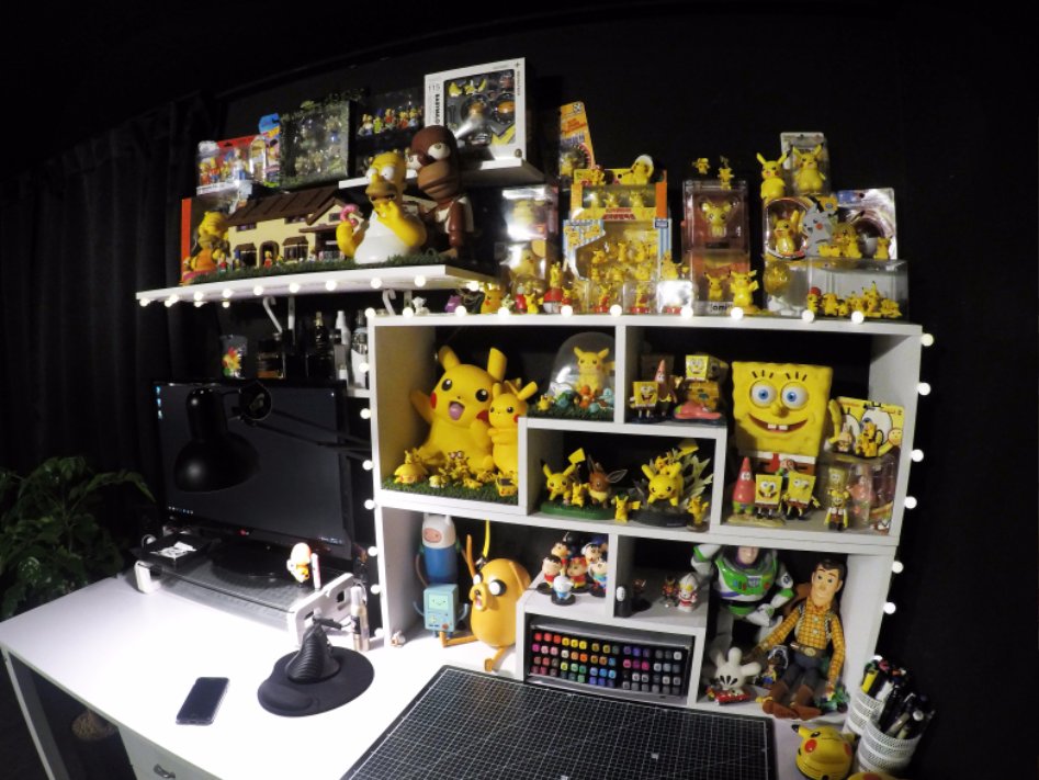 블랙 덕후가 꾸민 암흑의 방_16.jpg