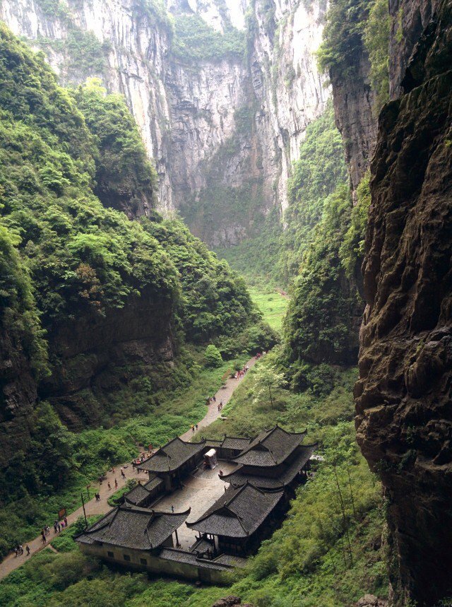 대륙의 자연경관 수준_3.jpg