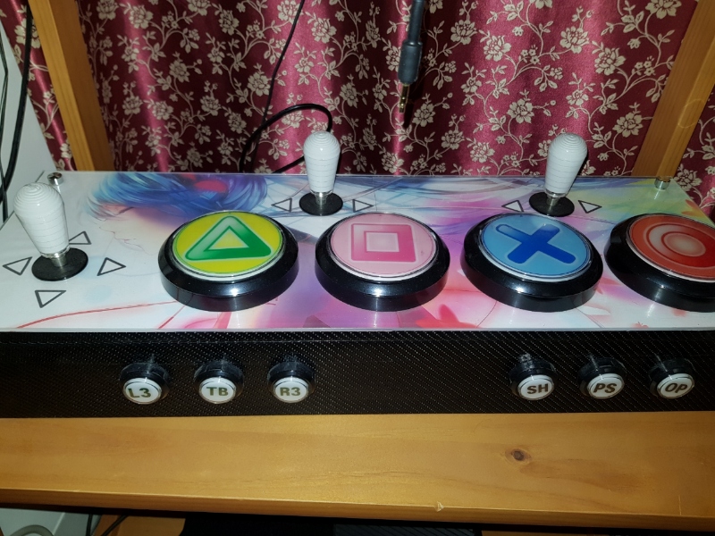 제 미쿠콘을 내놓을까하는데 가격을 어떻게 책정해야될지 조언부탁드립니다_1.jpg