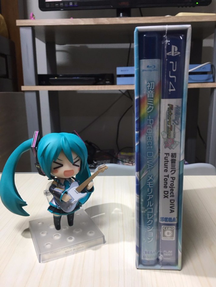 하츠네 미쿠 퓨처톤 DX 한정판, 개봉합니다!_11.jpg