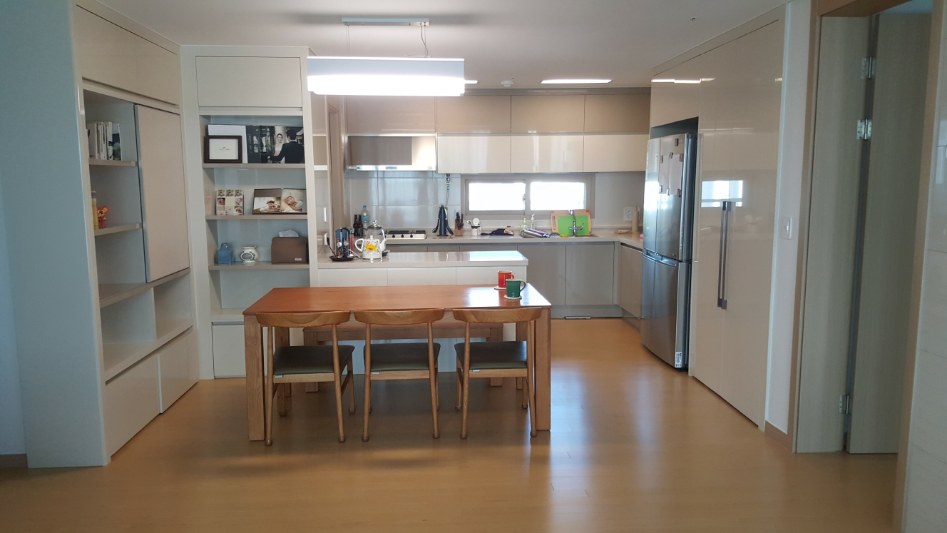 30대 중반 애아빠의 첫 아파트 입주 및 게임방 꾸미기_4.jpg