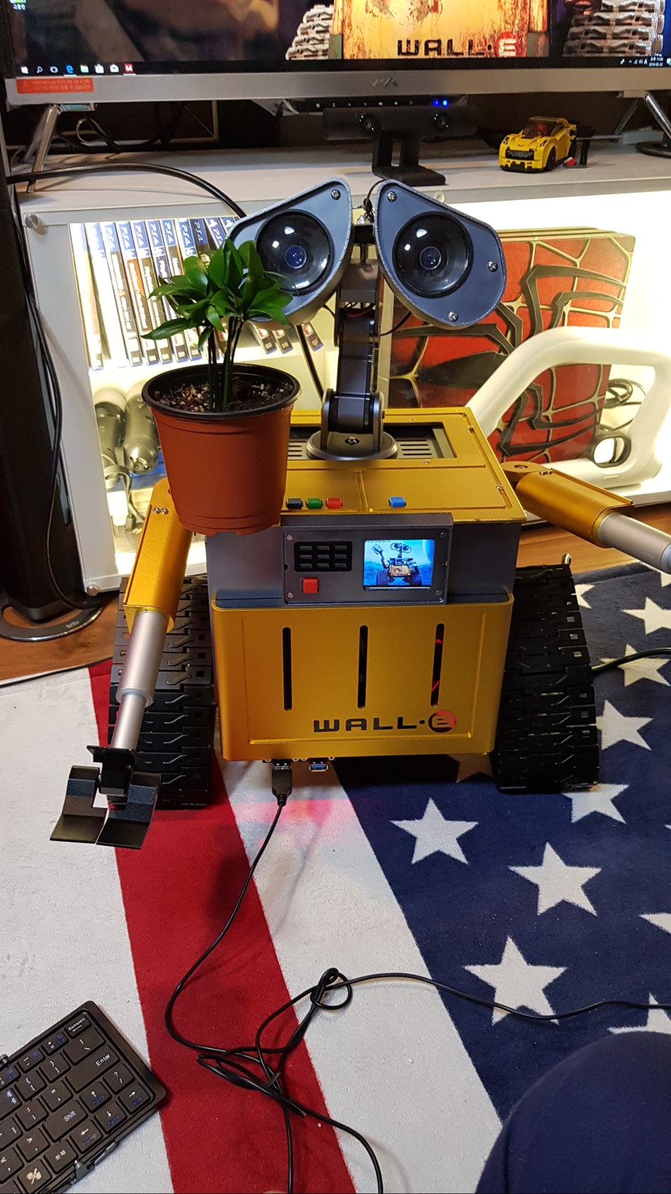 저의 방! 월e pc조립기념 라이젠2200g 및 T VIRUS 메인 구성!_17.jpg