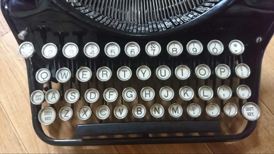 바이올렛 에버가든 타자기지름_3.jpg