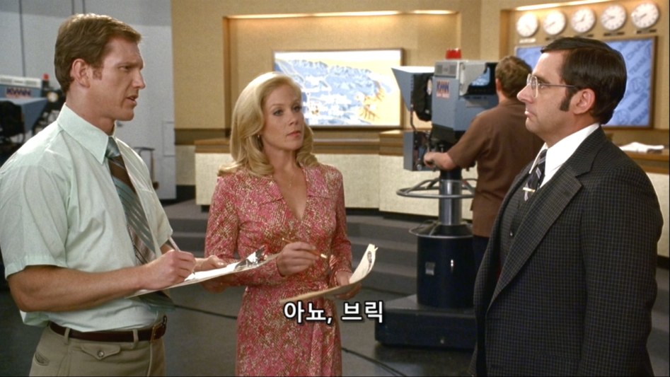 앵커맨 Anchorman.The.Legend.of.Ron.Burgundy.2004.BluRay.720p.X264-MySiLU.mkv_20180424_152505.763.jpg