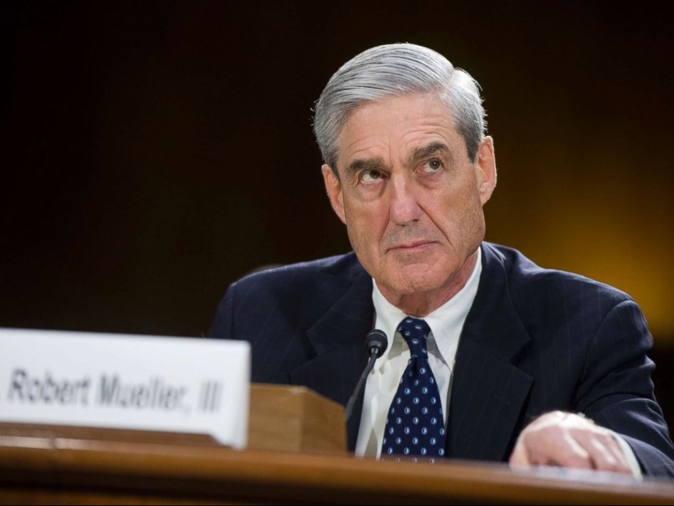 robert-mueller-gty-jpo-171101_hpMain_14_4x3_992.jpg