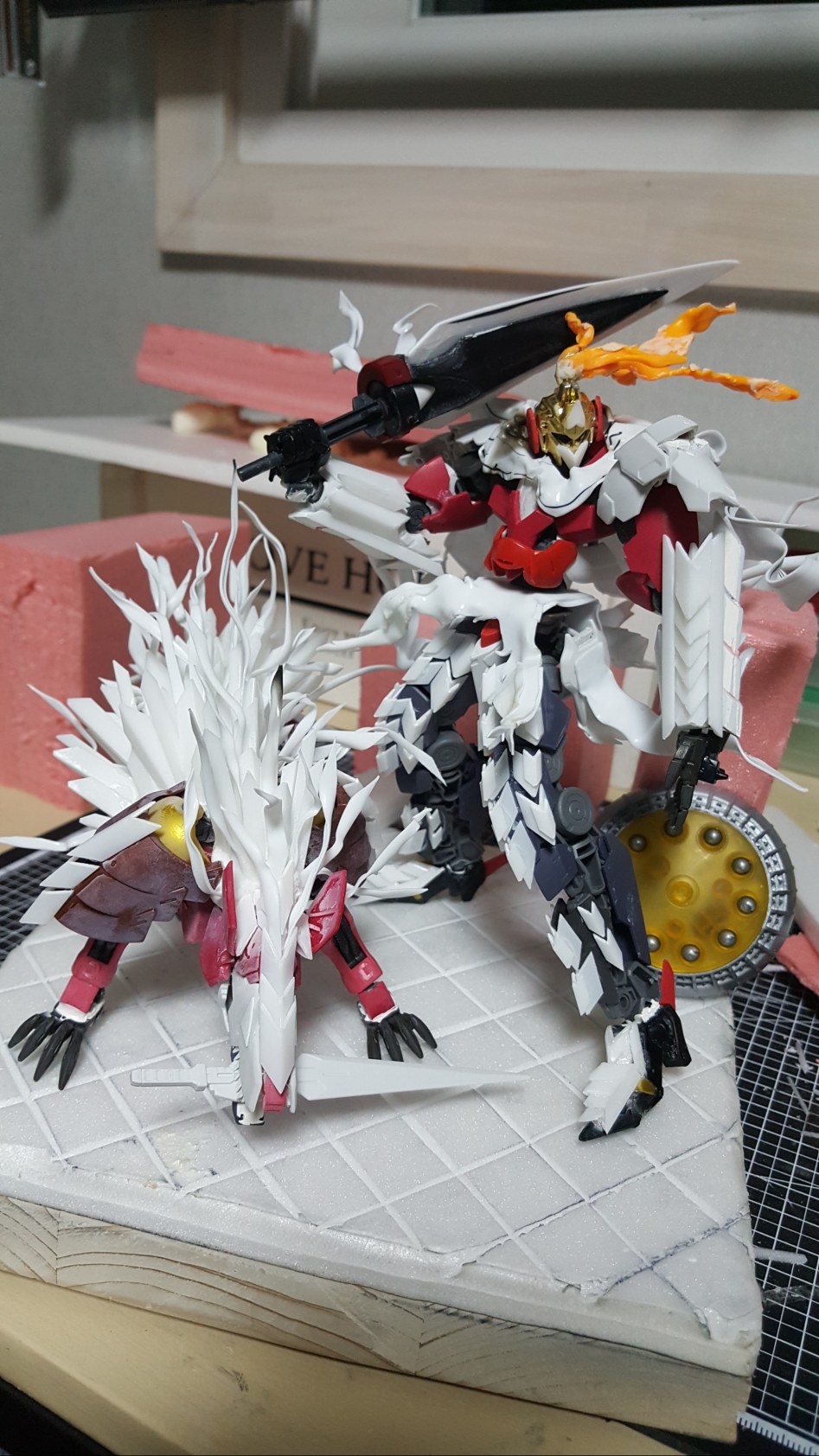 라스트워 건담 제작기_14.jpg