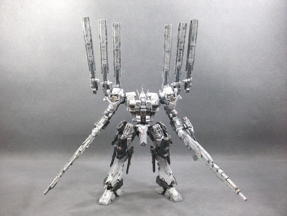 고토부키야 아머드코어 "노블리스 오블리제" 도색완성작 입니다_5.jpg