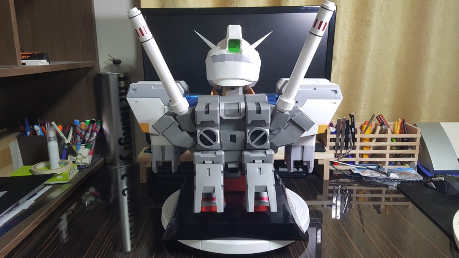 퍼스트건담 흉상 (ver.ETTE)_4.jpg