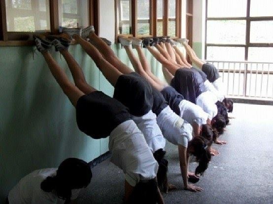 요새 급식들은 모르는 지각생 처벌_5.jpg