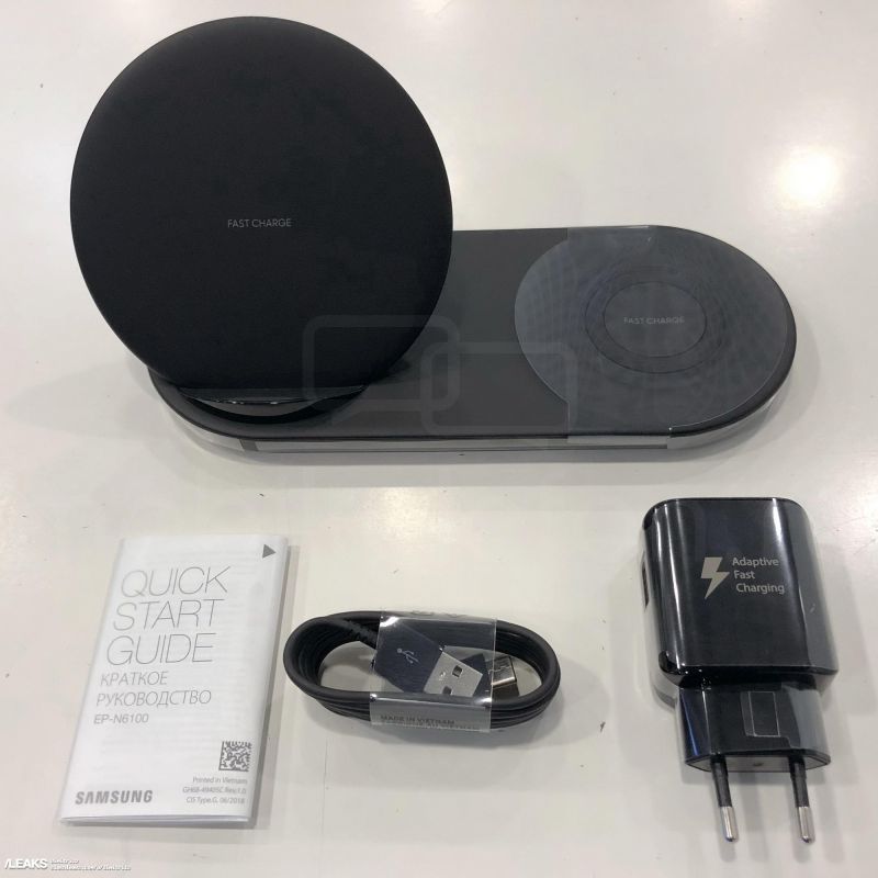 samsung_galaxy_duo_wireless_charger_01.jpg