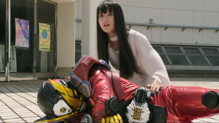 [THISFILEHASNOSUBS] Kamen Rider Zi-O - 02 [21510561].mkv_20180909_140453.866.jpg