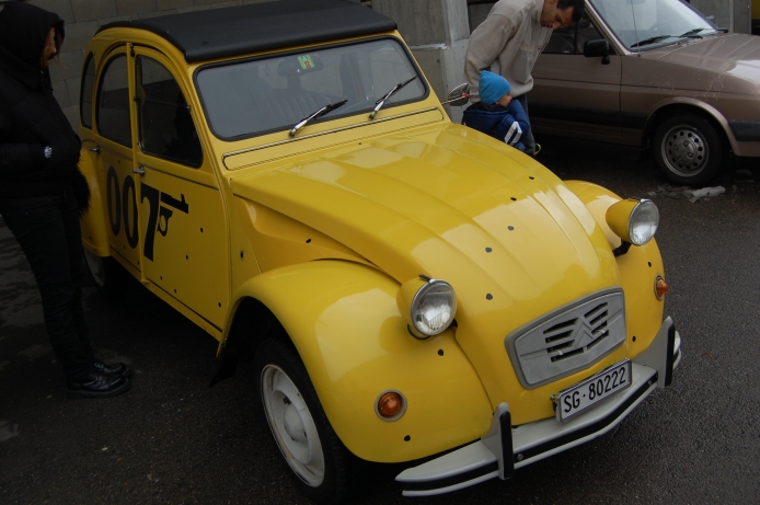 1981 Citroen 2CV6 .jpg