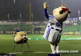 (데이터, PC권장) 똘끼넘치던 삼성 마스코트, 그리고 현재...gif_4.jpg