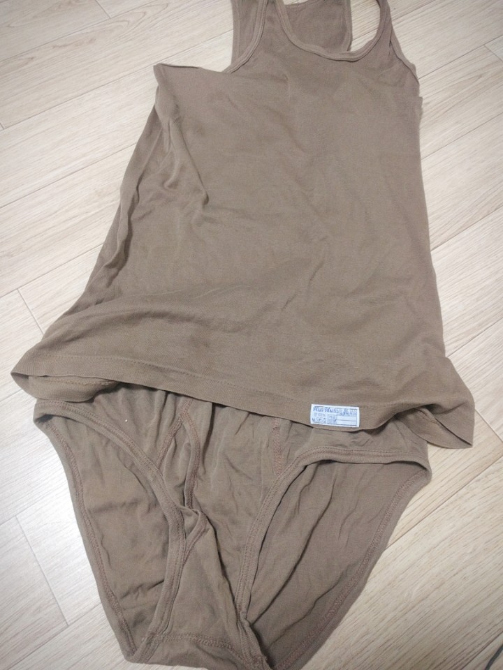 내 팬티 인증._1.jpg
