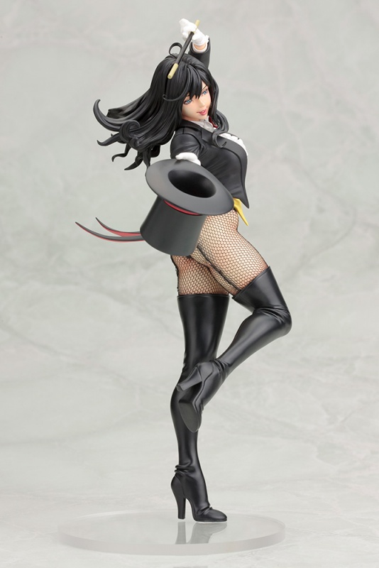 kotobukiya-DC-zatanna-05.jpg