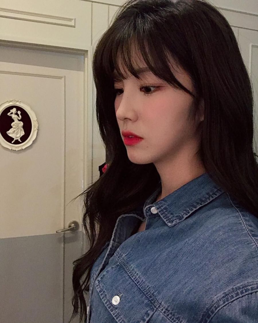 평소에 셀카고자 소리듣다가 셀카합격 받은 여자아이돌 멤버