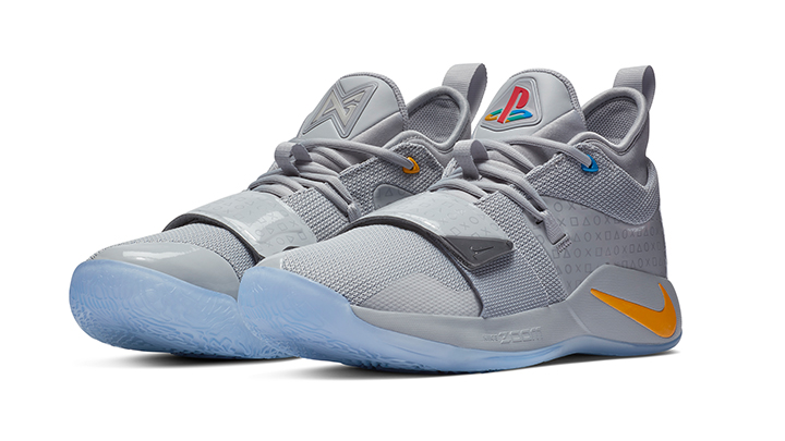 나이키 X 플레이스테이션 콜라보 한정판 농구화 출시_1.jpg