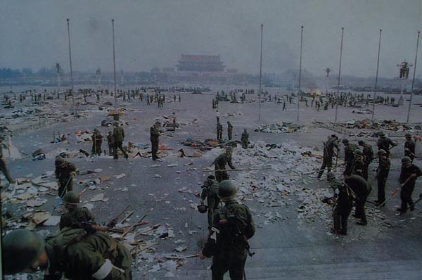 tiananmen_1989_4.jpg