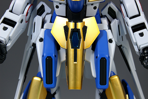 MG V2 어설트 버스터 건담 Ver.Ka 해외 리뷰 3 (스크롤 주의)_85.jpg