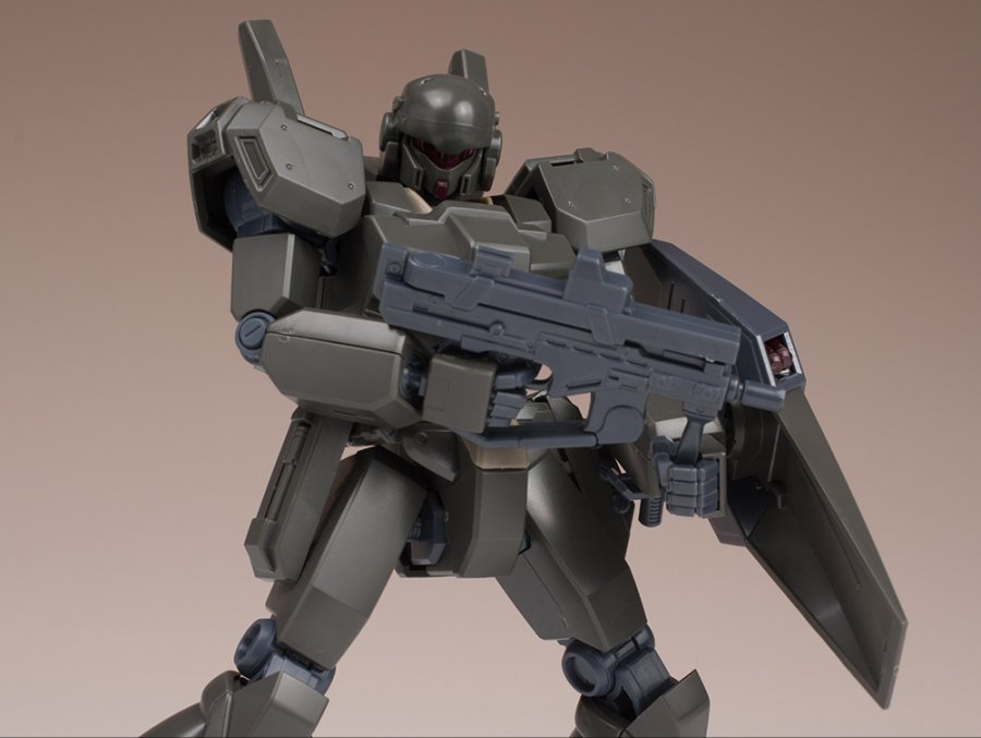 hguc_jeganescorttype052.jpg