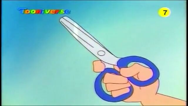[짱구는 못말려] 저주인형을 개조시키는 짱구_1.jpg