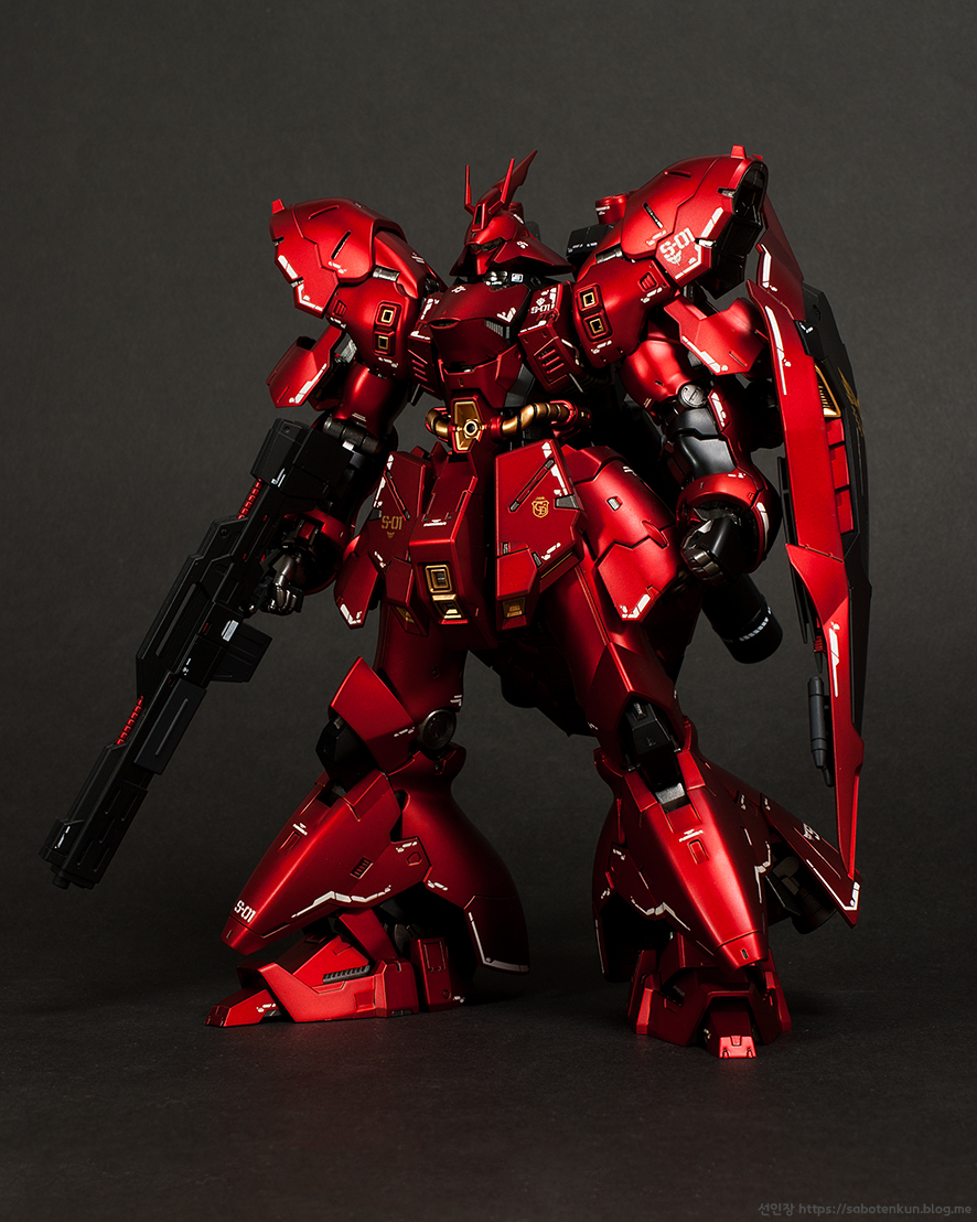 sazabi_02.jpg