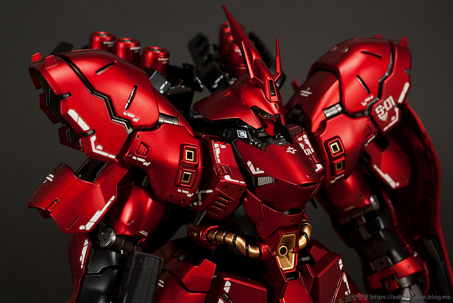 sazabi_12.jpg